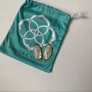 Elle Gold Drop Earring